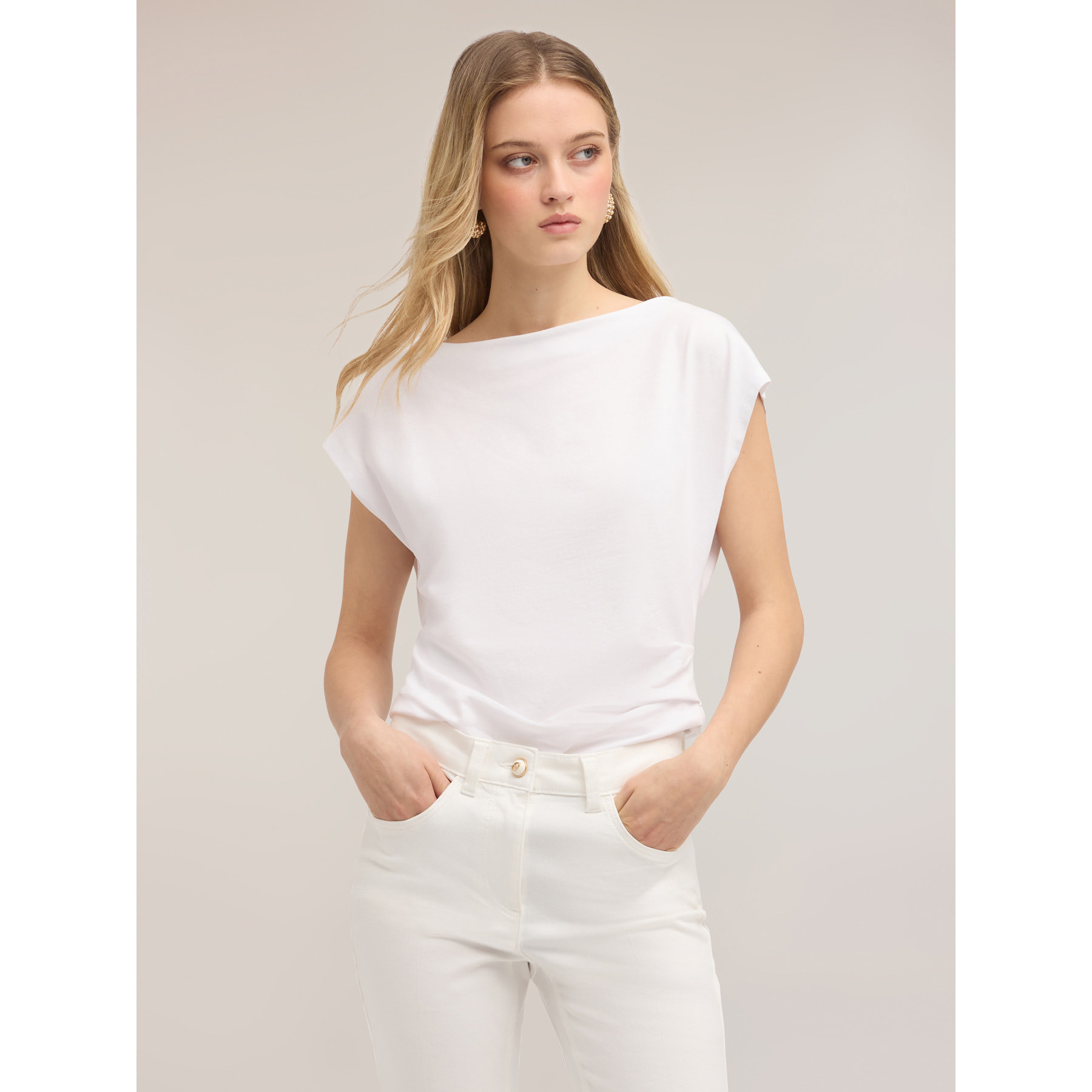 Motivi - Top con drapeado lateral - Blanco