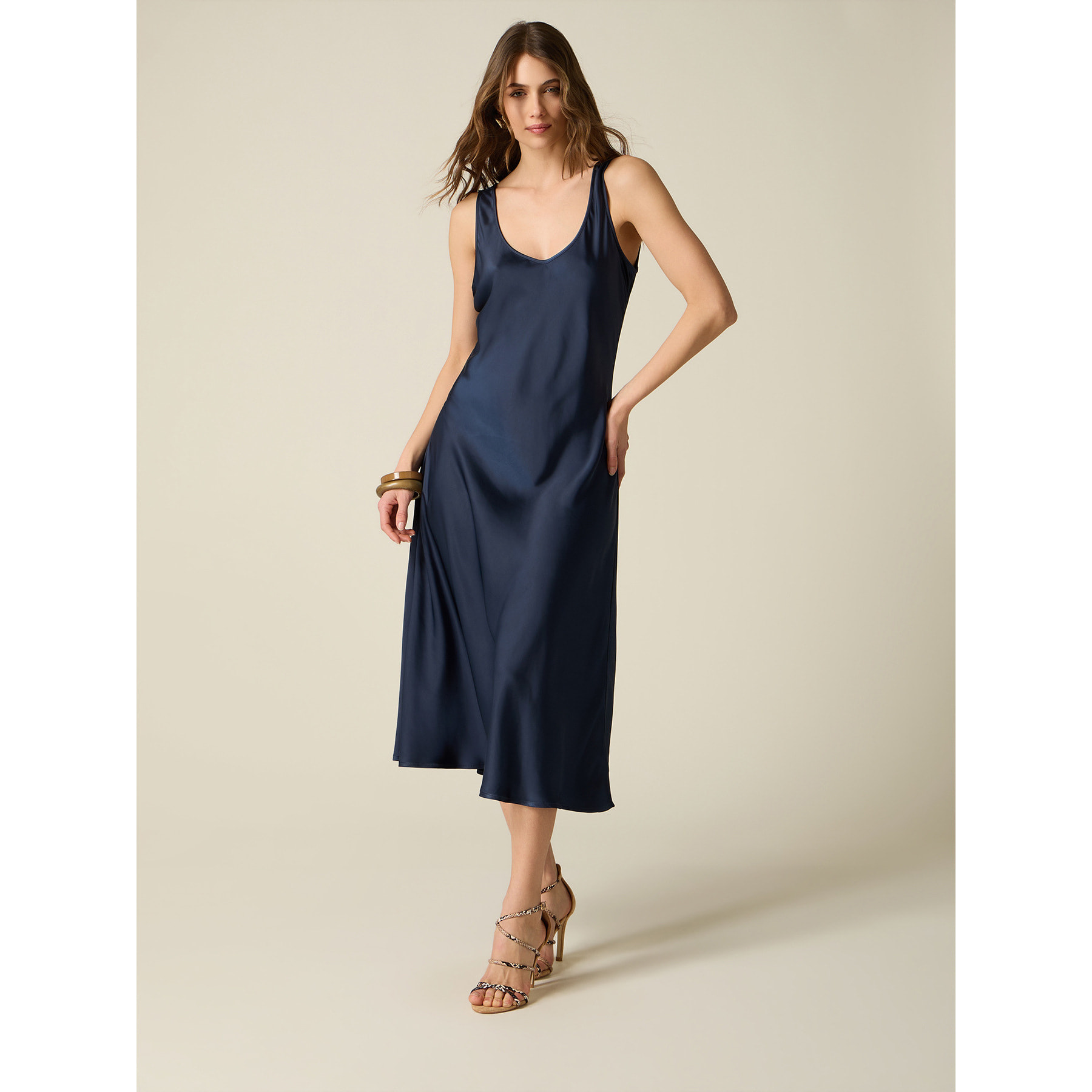 Oltre - Vestito midi in raso con scollo a V - Blu