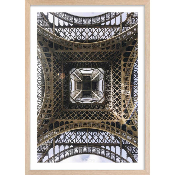 Affiche photo eiffel et son fer Affiche + cadre en bois - Chêne
