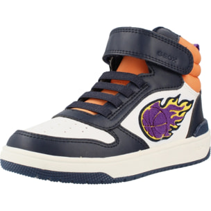 Botines Niño de la marca GEOX  modelo J56LQC 054FU BLANCO