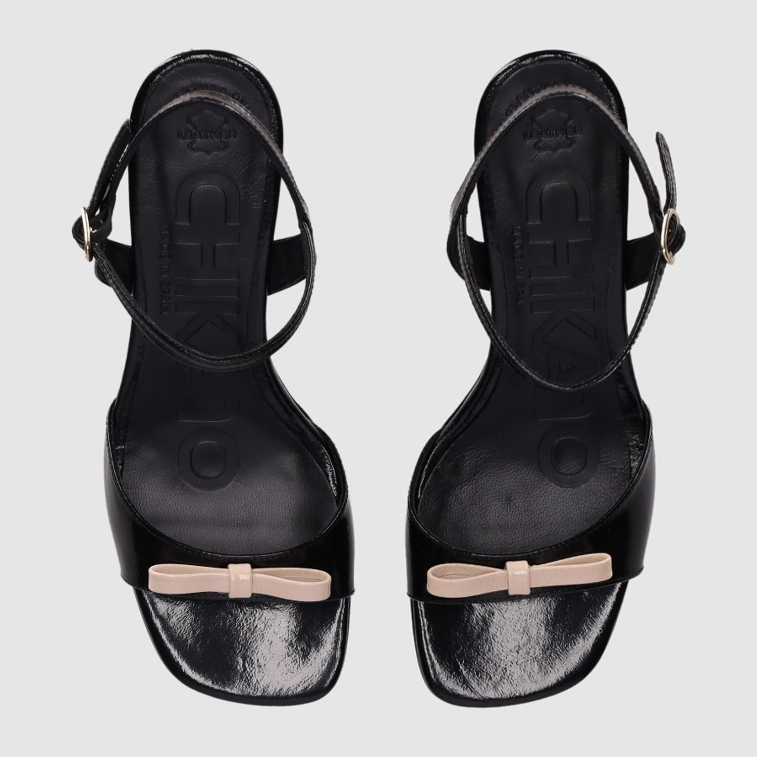 Sandalias - Negro - Tacón: 5 cm