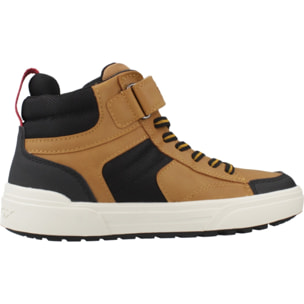 Zapatillas Niño de la marca GEOX  modelo J WEEMBLE B. A MARRON CLARO