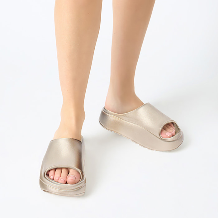 Sandali mare donna oro in PVC