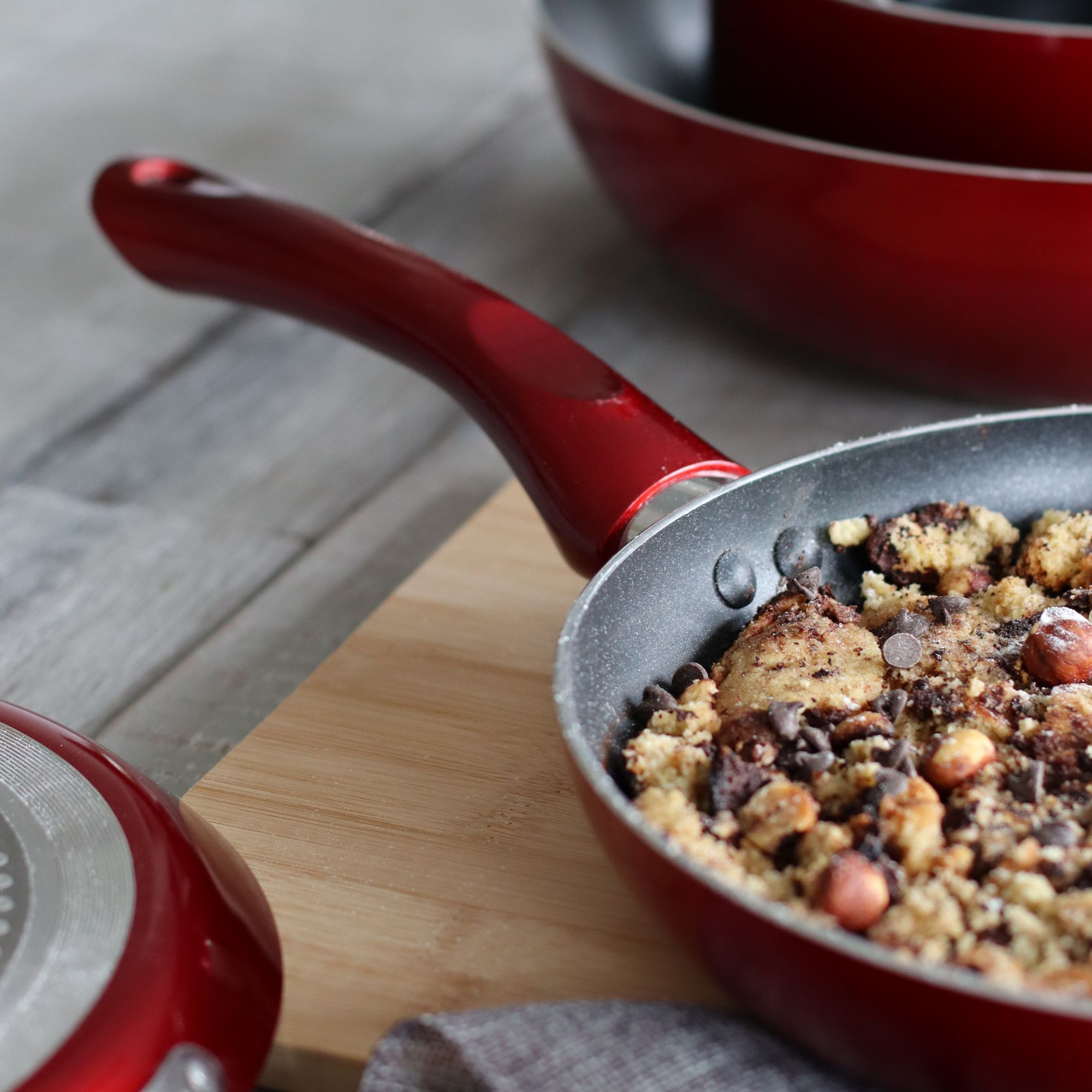 Lot de 3 poêles en aluminium rouge - tous feux  CERISE