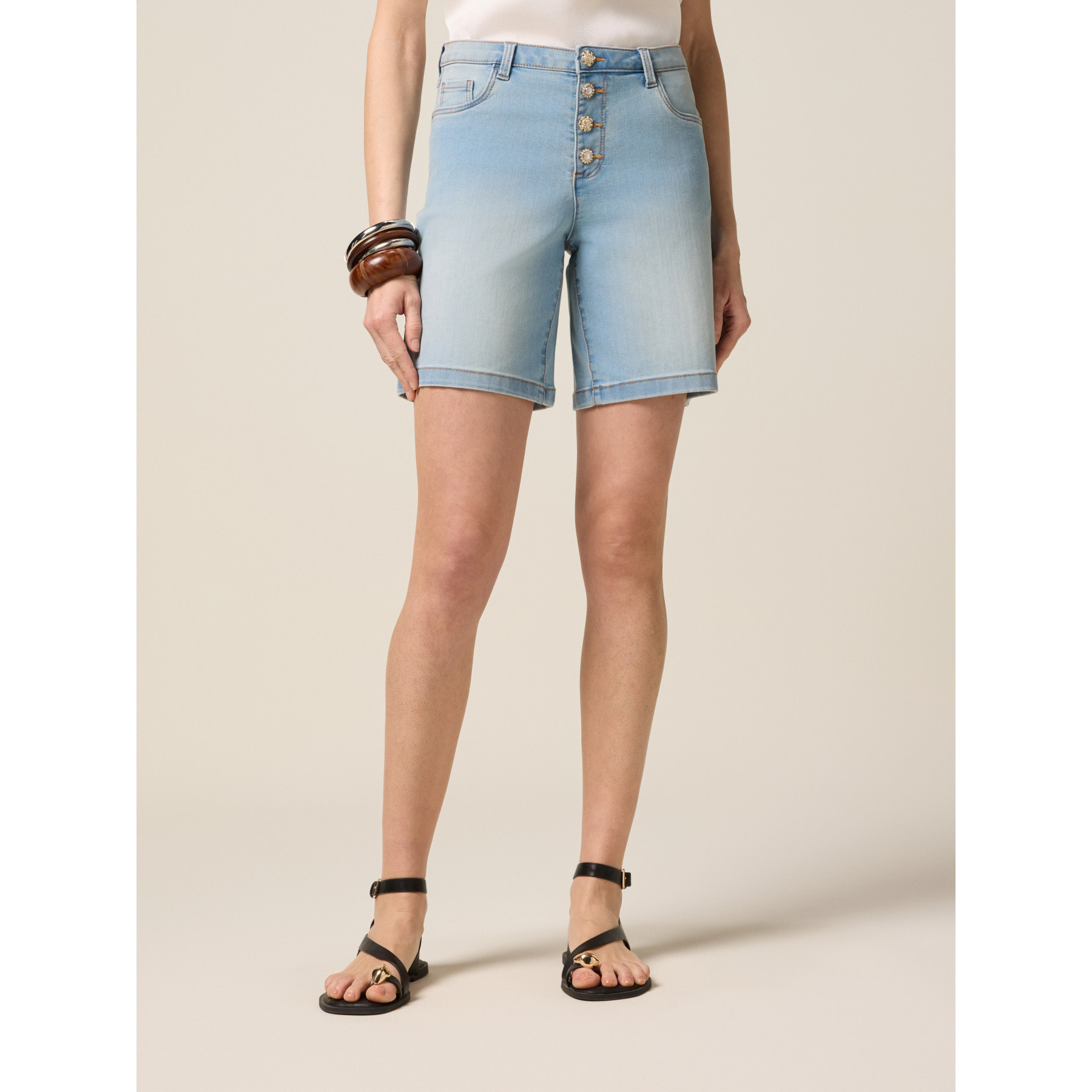 Oltre - Bermudas de mezclilla clara - Light - blue