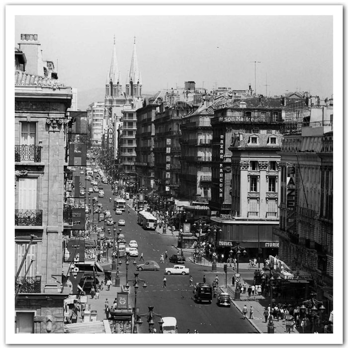 Affiche Marseille - La Canebiere, Scène de vie en 1960 Affiche seule