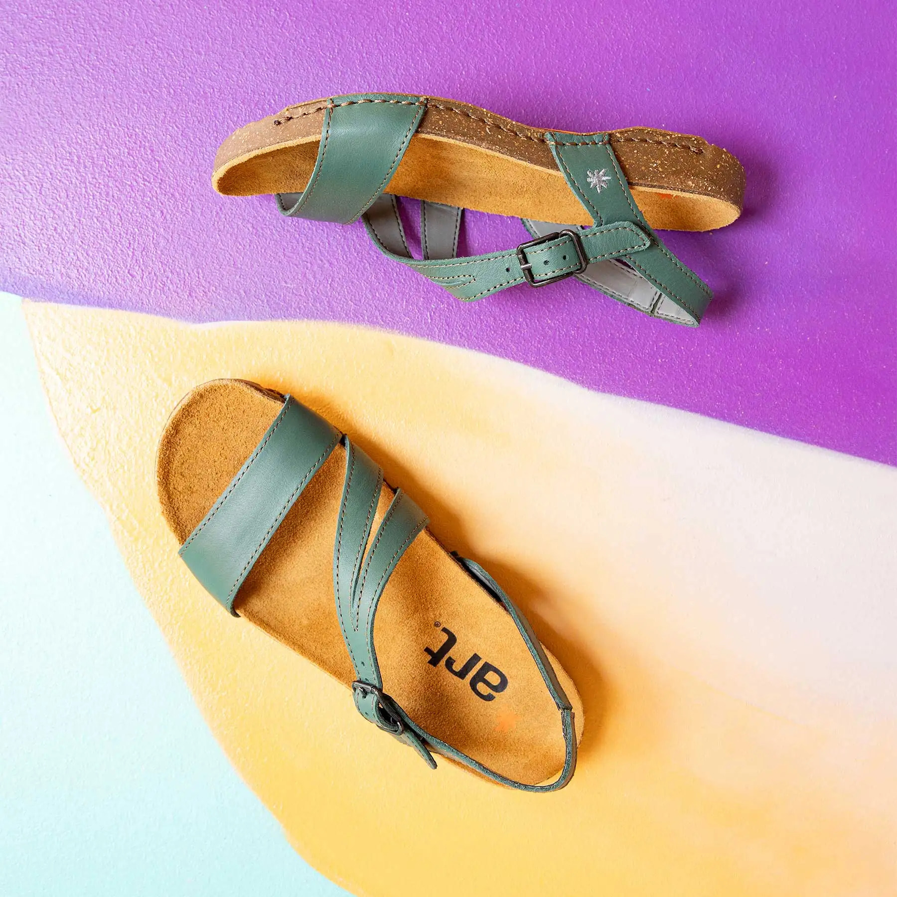 Sandalias 1045 NOBUCK RED/ I BREATHE color Red