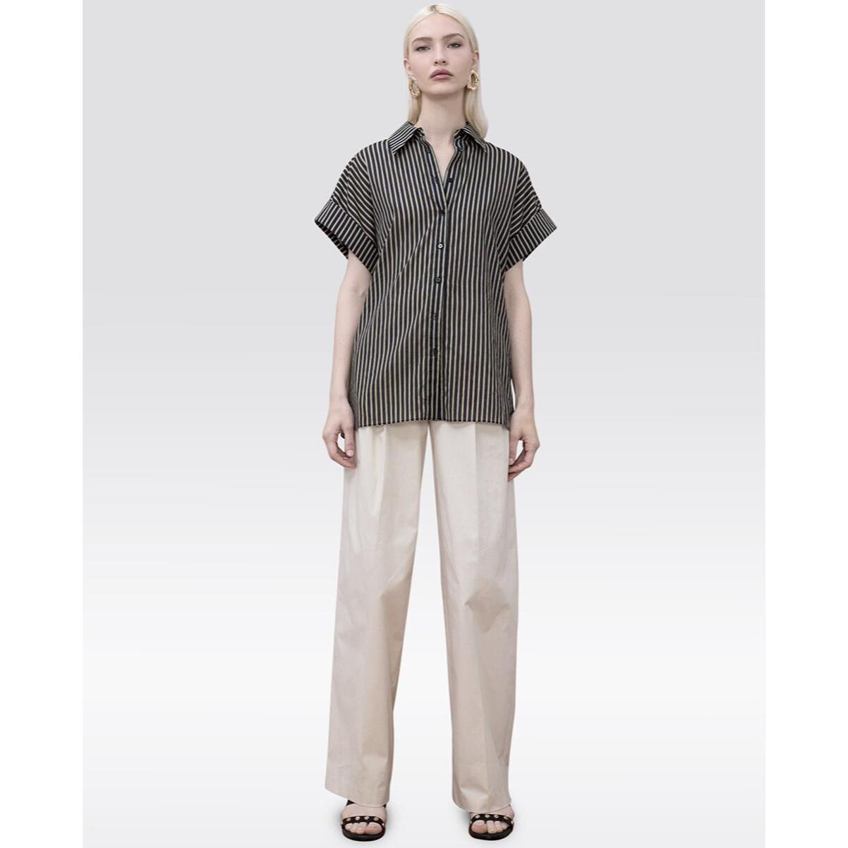 Blusa a righe nere ed écru