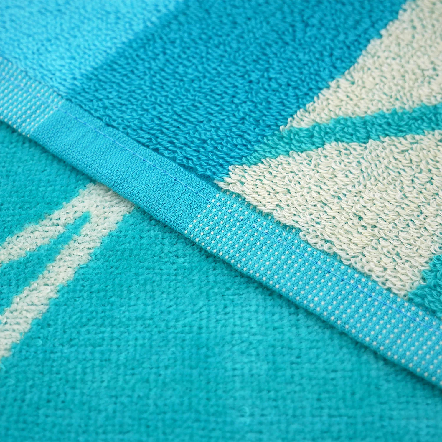 Serviette de plage XL éponge velours Jacquard Bleu 140x180 400g/m² - Freestyle