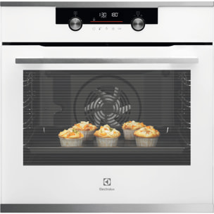 Electrolux Forno Multifunzione Surround con SteamBake 500 con pulizia pirolitica KODDP76W