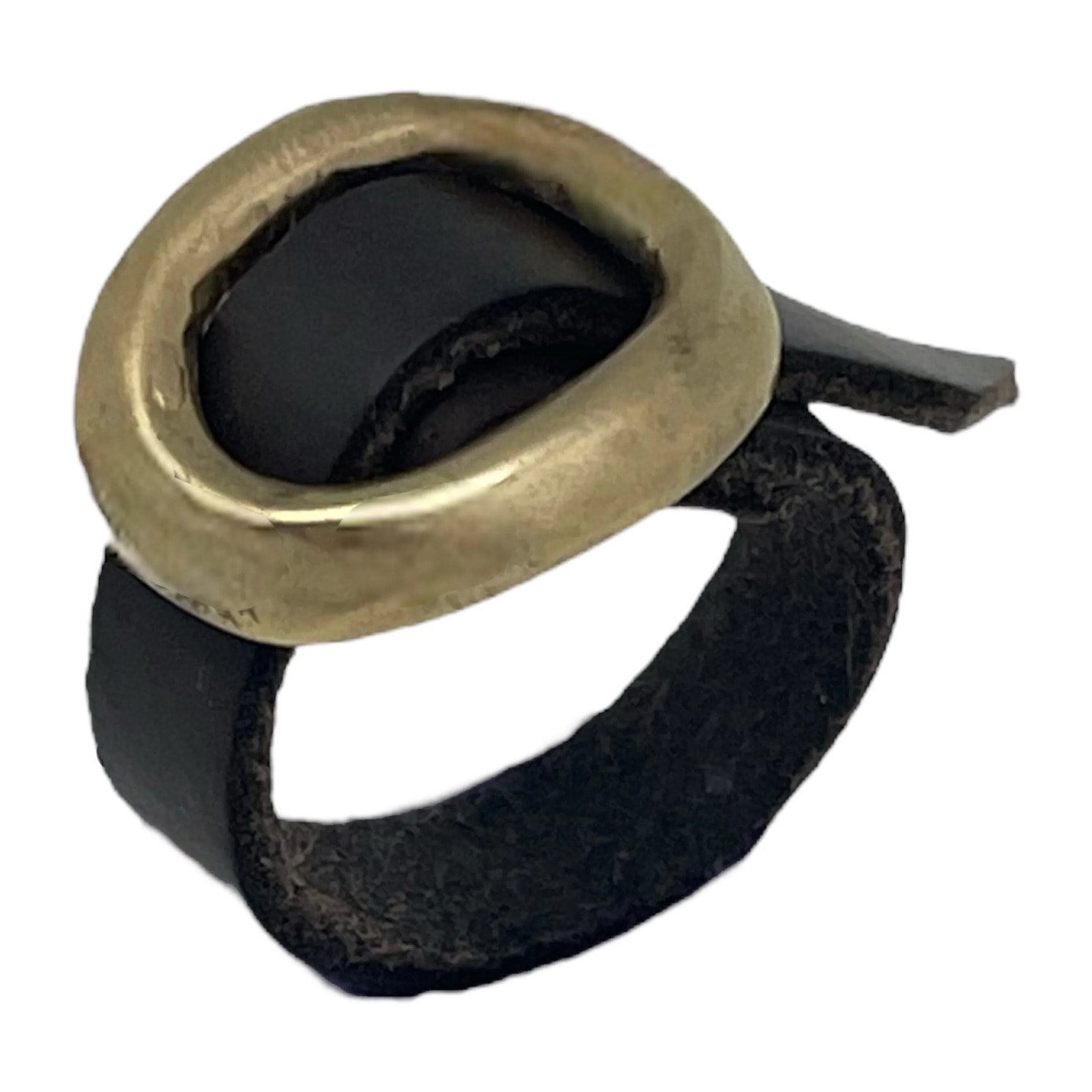 Anillo piel marrón y pieza hebilla en dorado