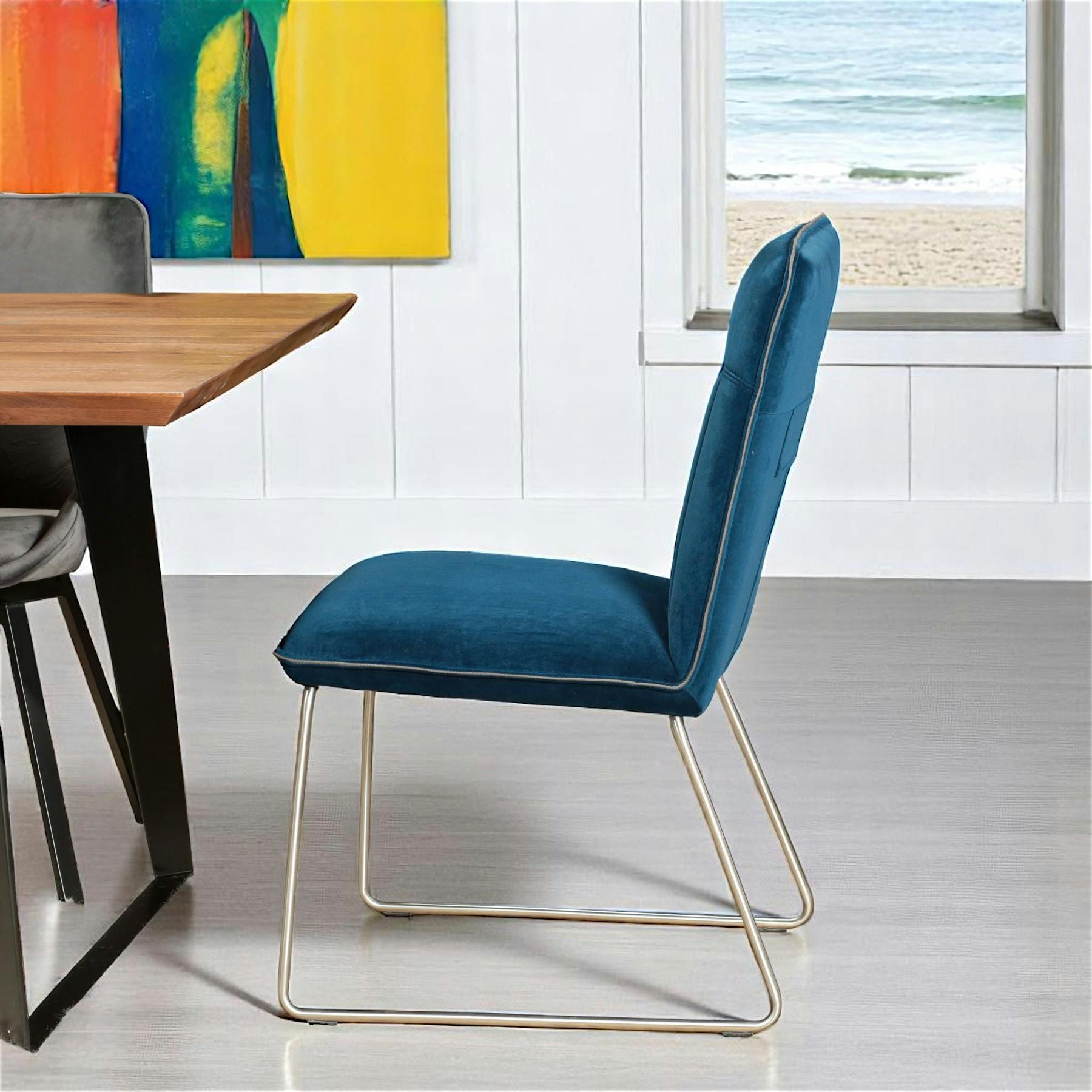 Chaise moderne en velours bleu (lot de 2) OKA