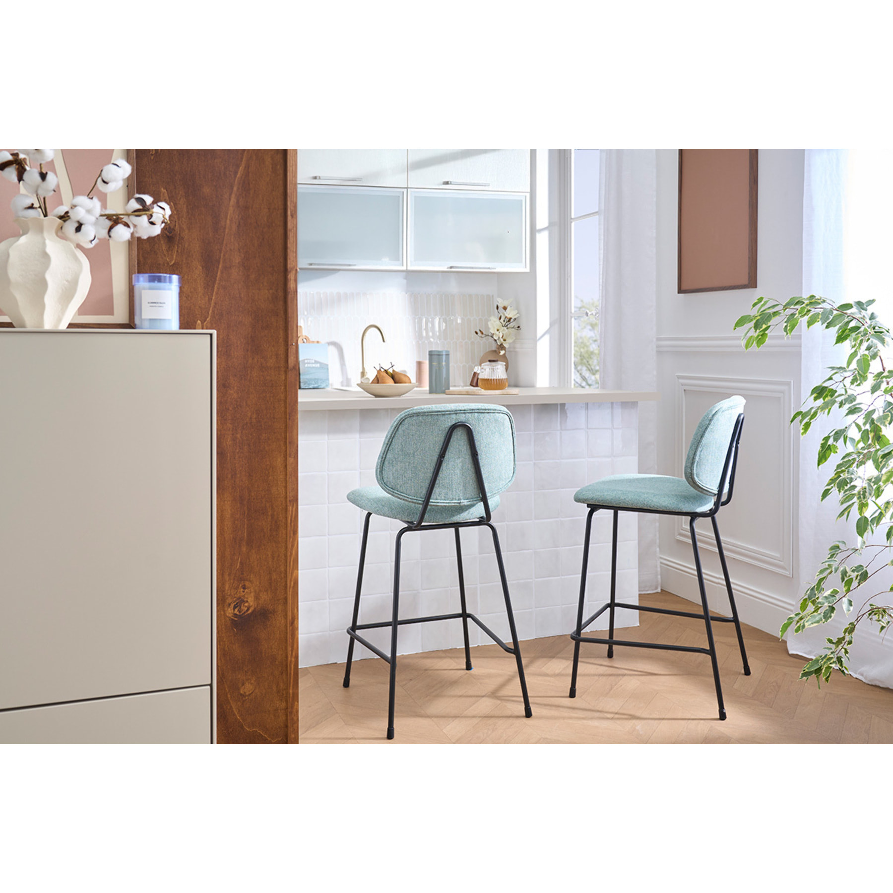 Tabourets de bar en tissu effet velours texturé beige et métal H66.5 cm BARNET (lot de 2)