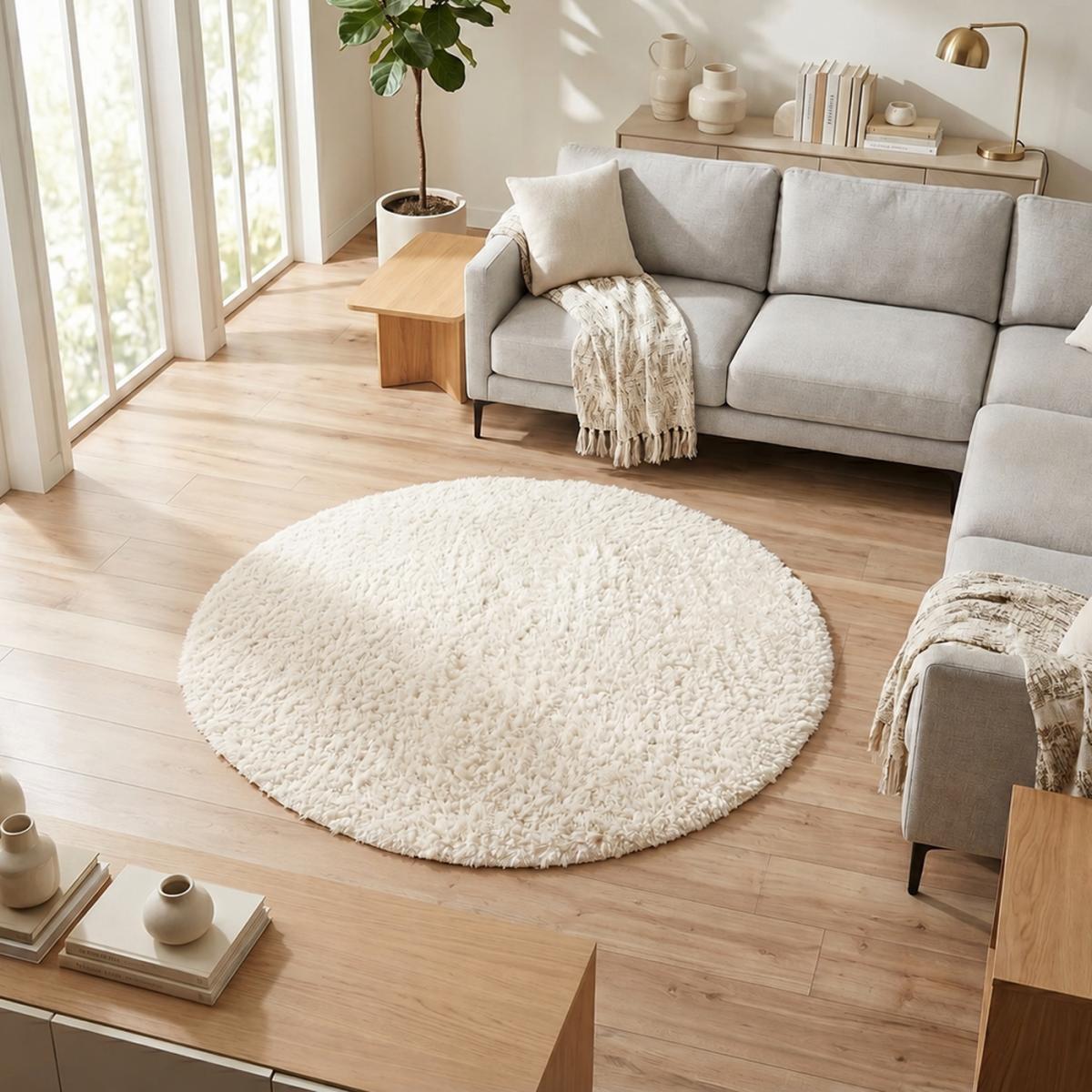 Tapis shaggy tissé motif uni KAFI
