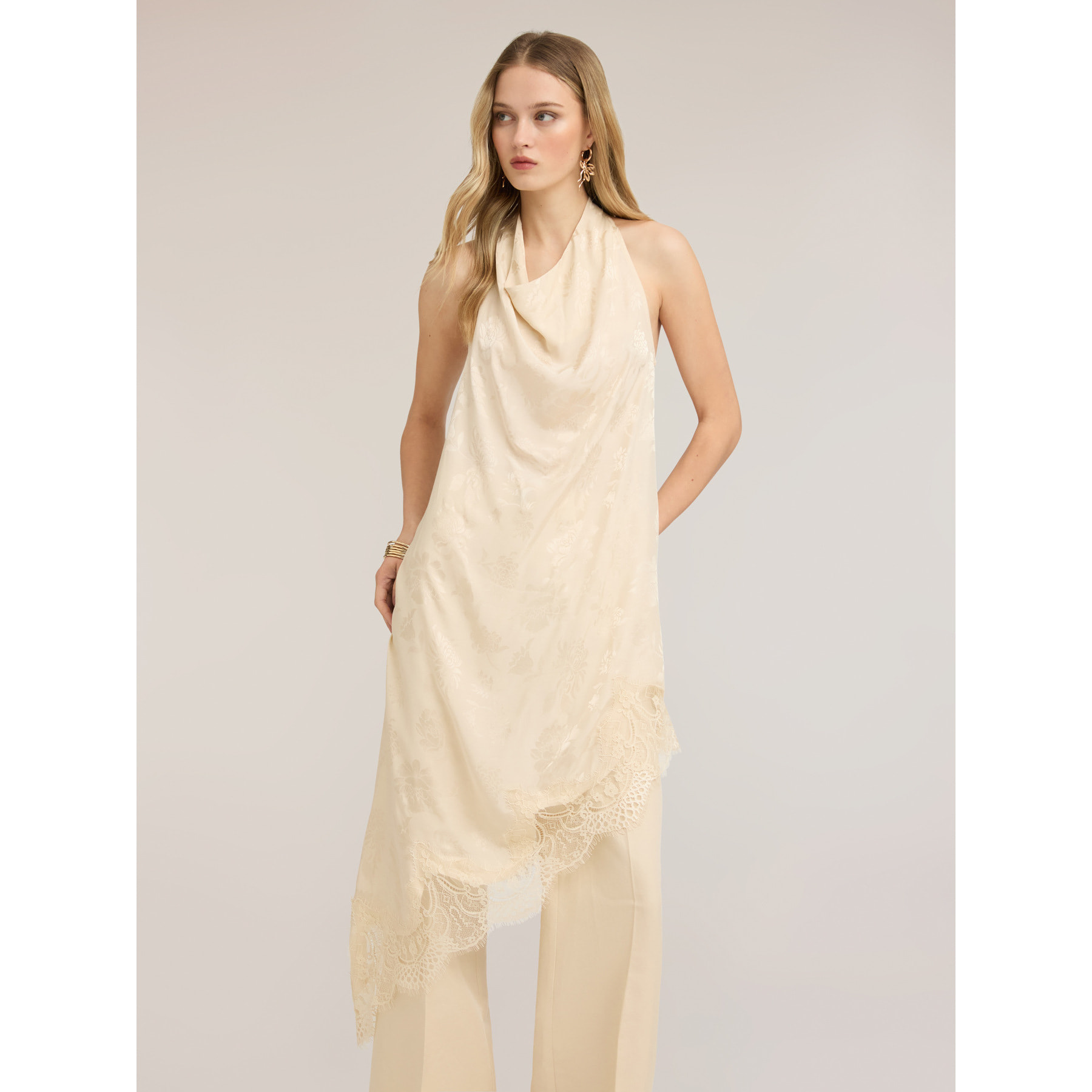 Motivi - Vestido asimétrico de satén con drapeado - Beige