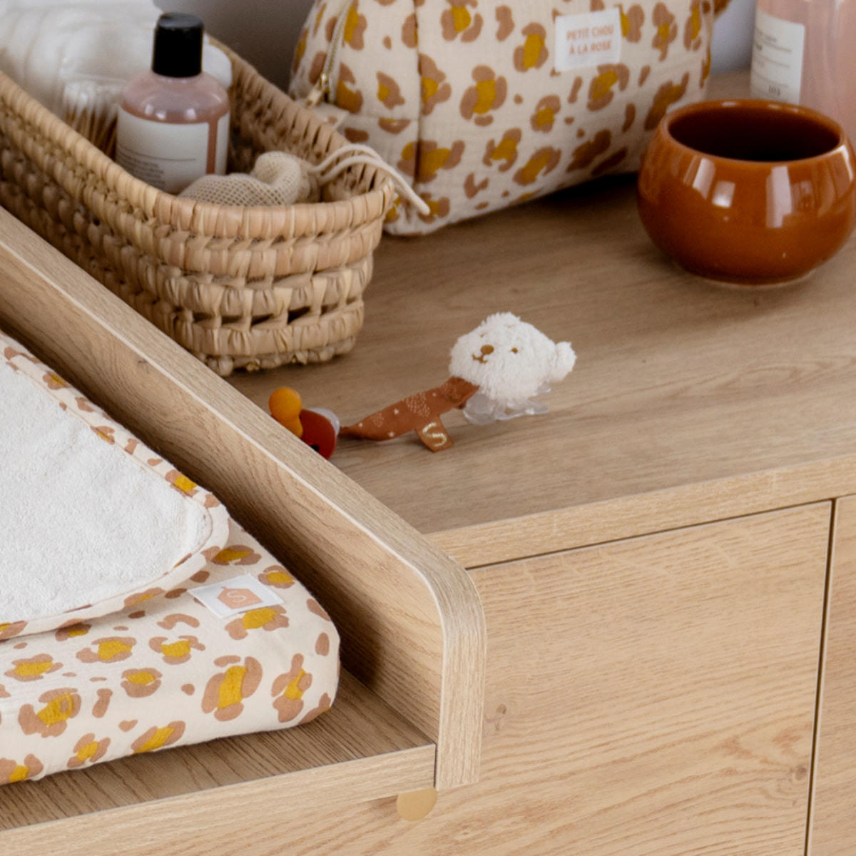 Attache-tétine bébé