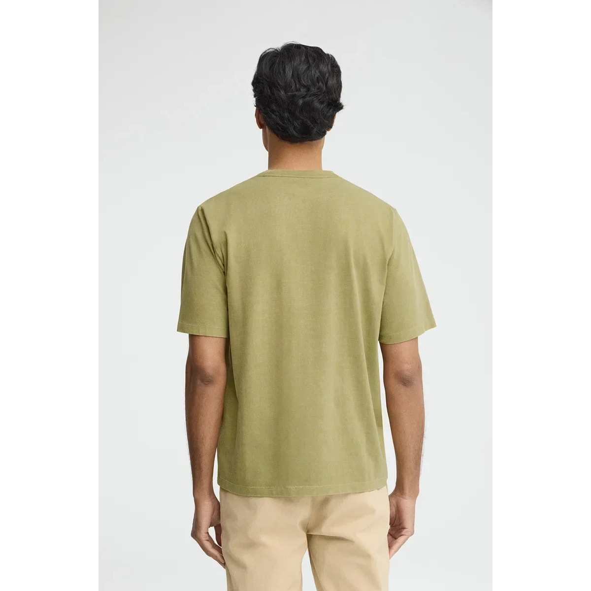 Camiseta verde hoja de corte holgado y cuello redondo con logo Rigby Go