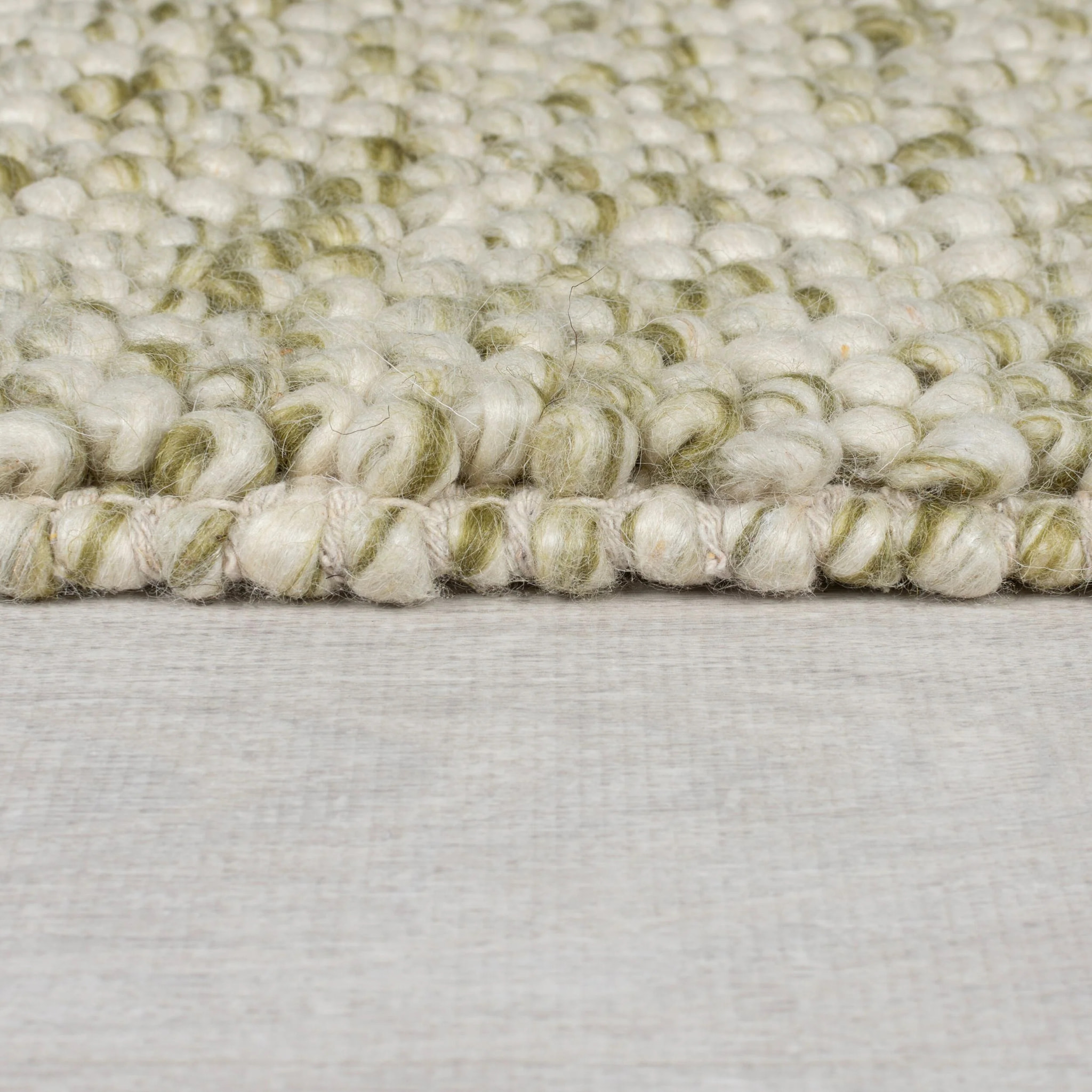 Tapis laine bouclée de couloir MINERALS Vert