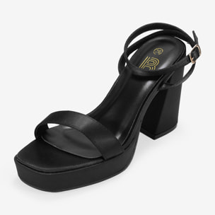 Sandalias de tacón campana negras