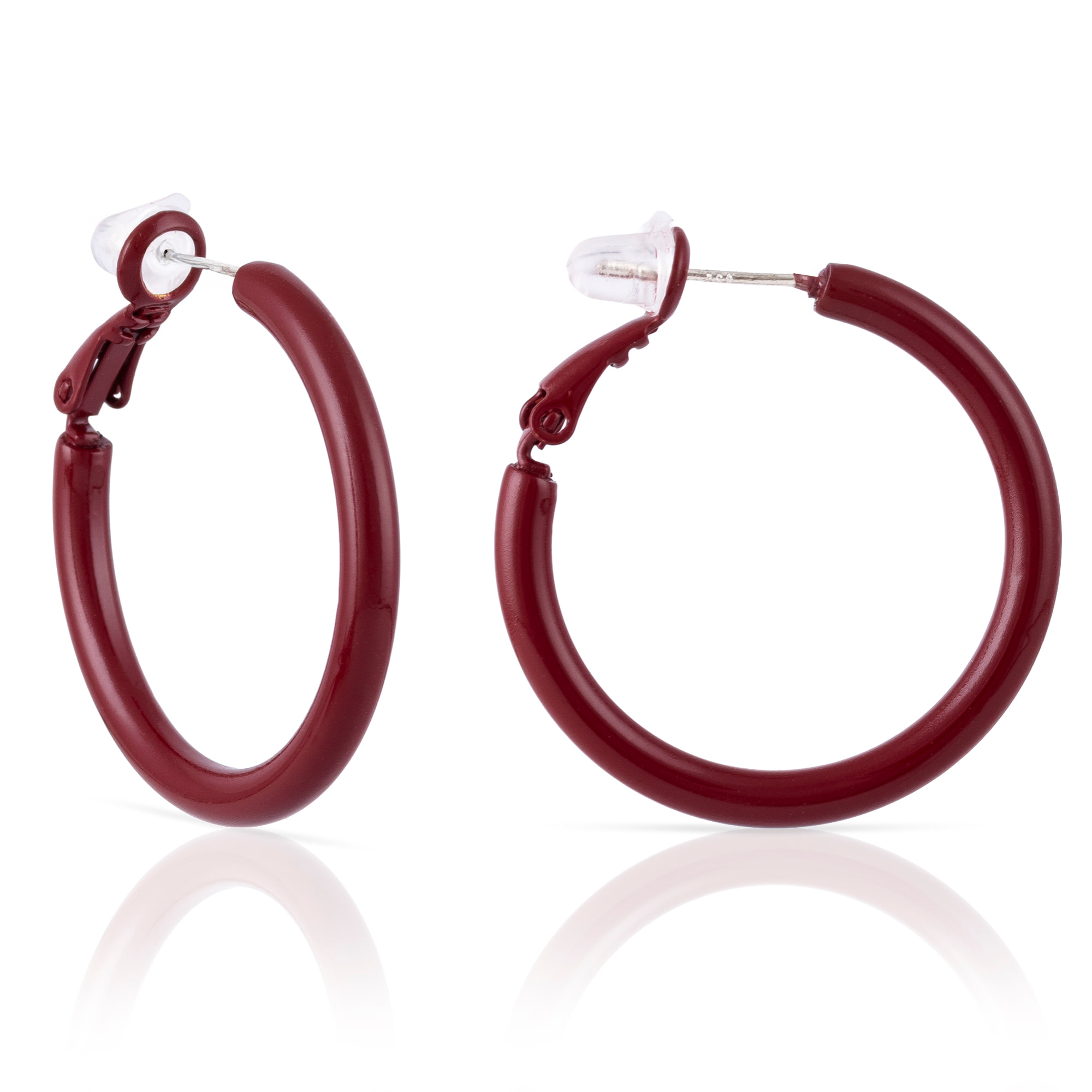 Pendientes de aro liso de cobre con recubrimiento electroplateado color blanco, 30 mm, cierre catalán de plata de ley 925 con acabado granate electroplateado.