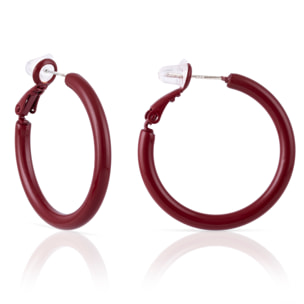 Pendientes de aro liso de cobre con recubrimiento electroplateado color blanco, 30 mm, cierre catalán de plata de ley 925 con acabado granate electroplateado.