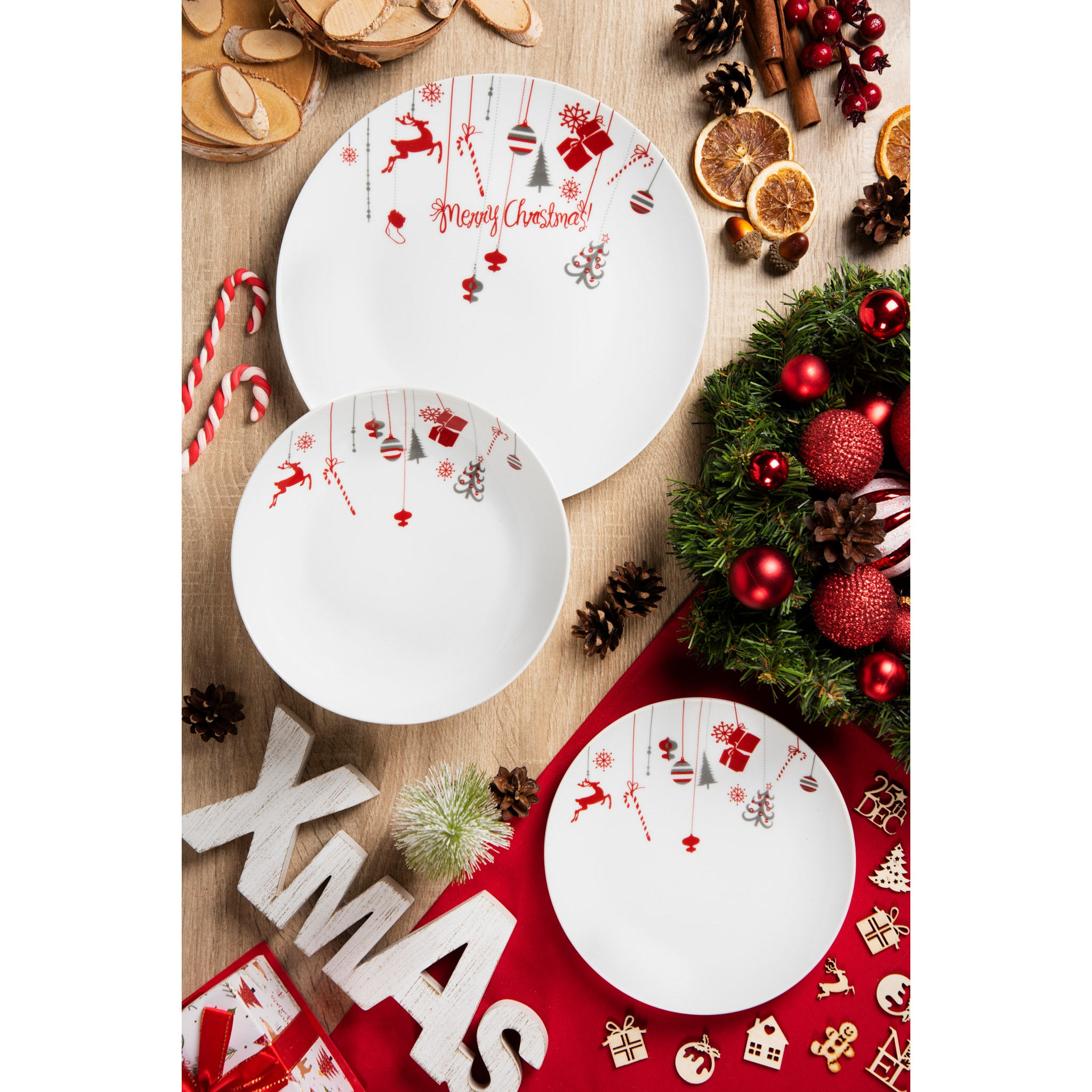 Service 18 assiettes Excelsa Merry Christmas, porcelaine, rouge