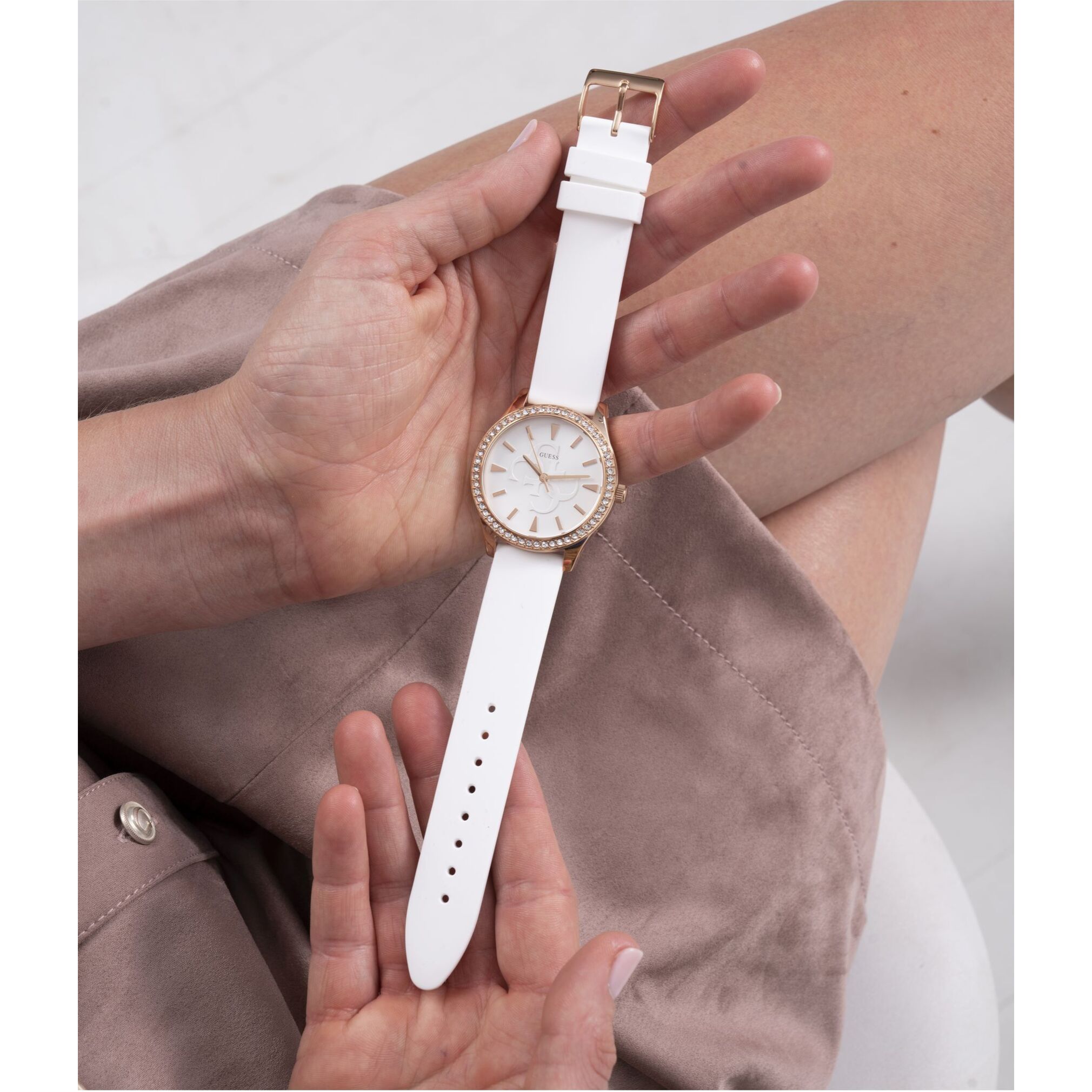Guess Reloj Analógico De Cuarzo Anna