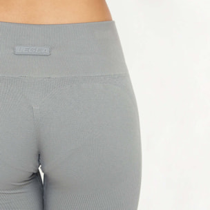 Completino donna da allenamento per yoga e fitness Iconic Ride