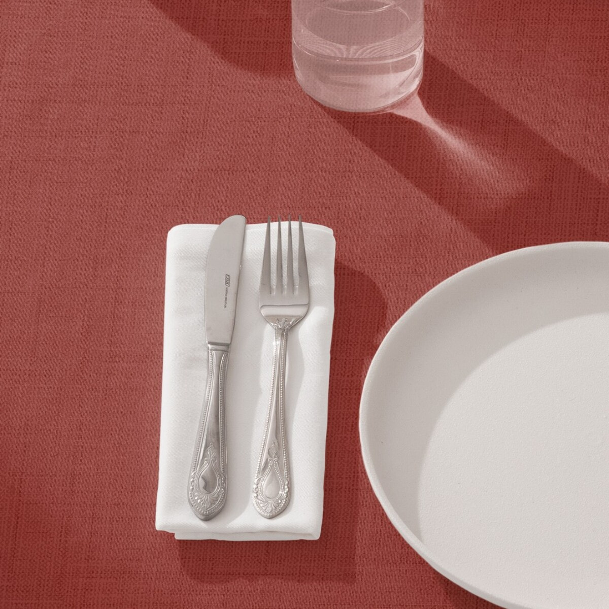 Nappe unie anti-tâches BRIA TERRE CUITE