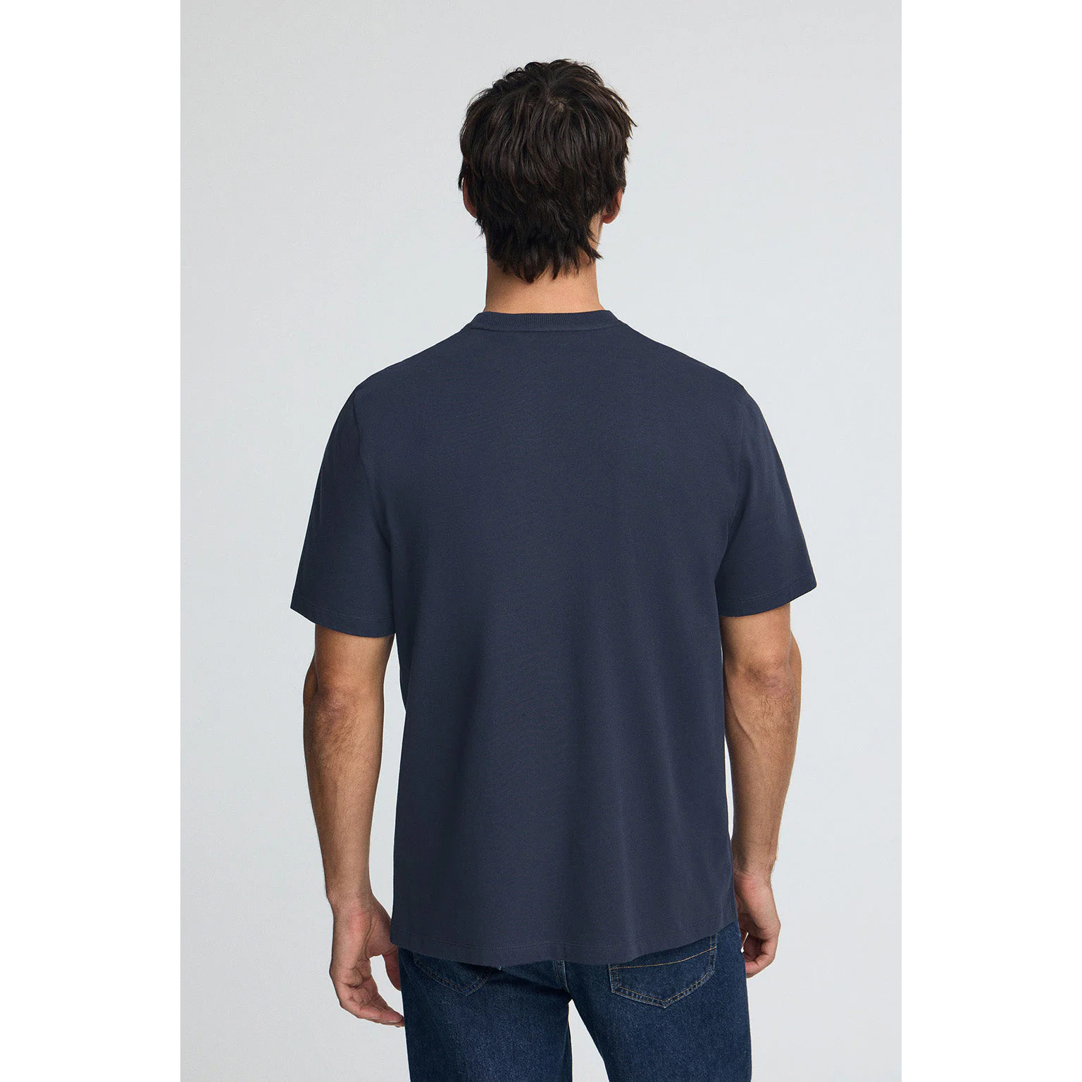 Camiseta azul marino con bolsillo y bordado Rigby Go