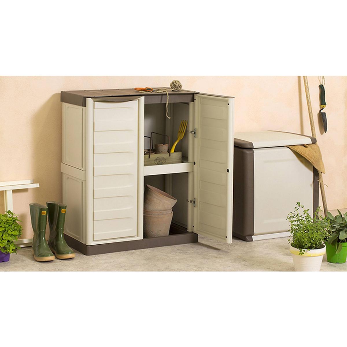 Mobiletto multiuso da esterno o interno, Armadio basso a 2 ante e 1 ripiano in polipropilene, Mobile 100% Made in Italy, cm 70x39h86, colore Beige