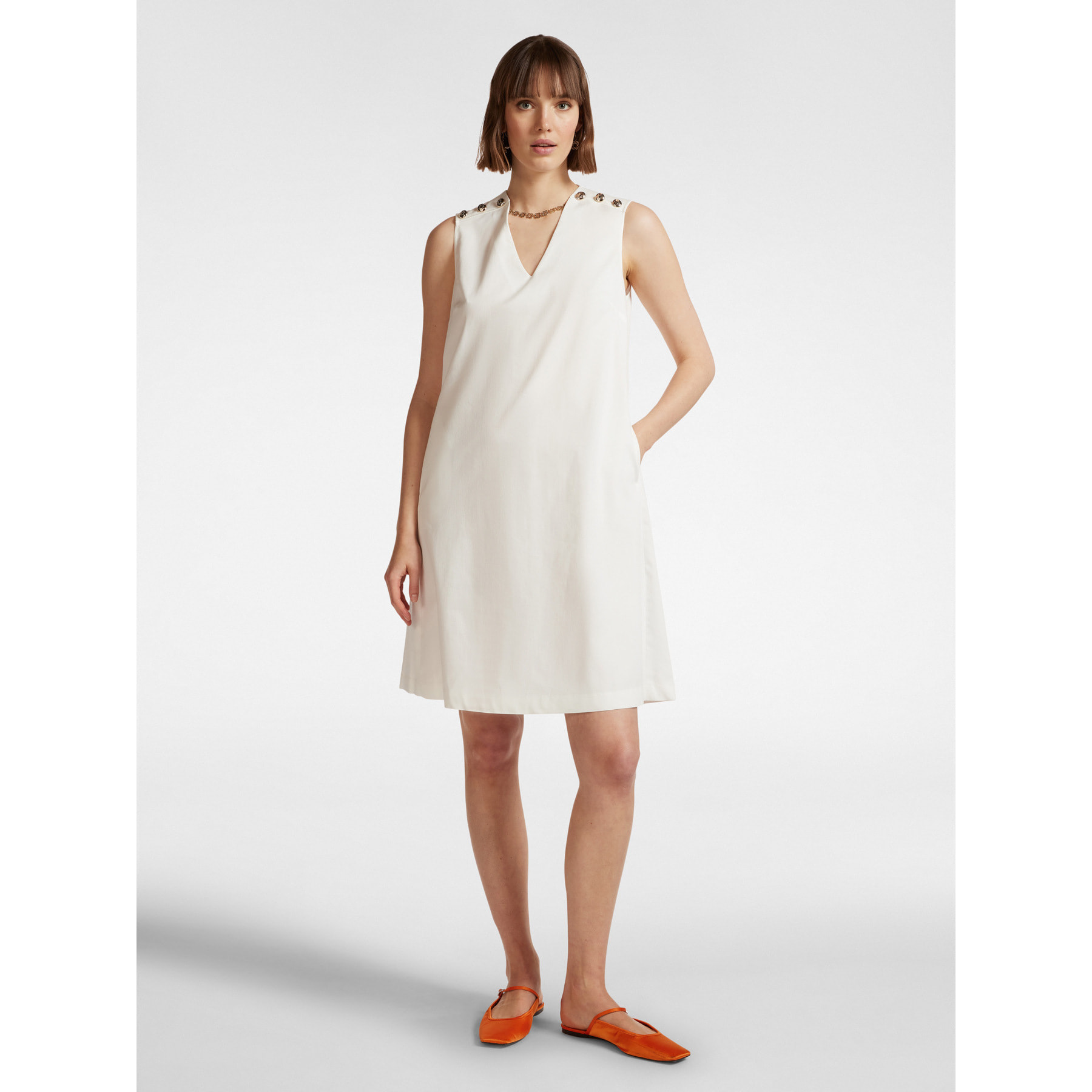 Elena Mirò - Vestido evasé con botones en los hombros. - Blanco