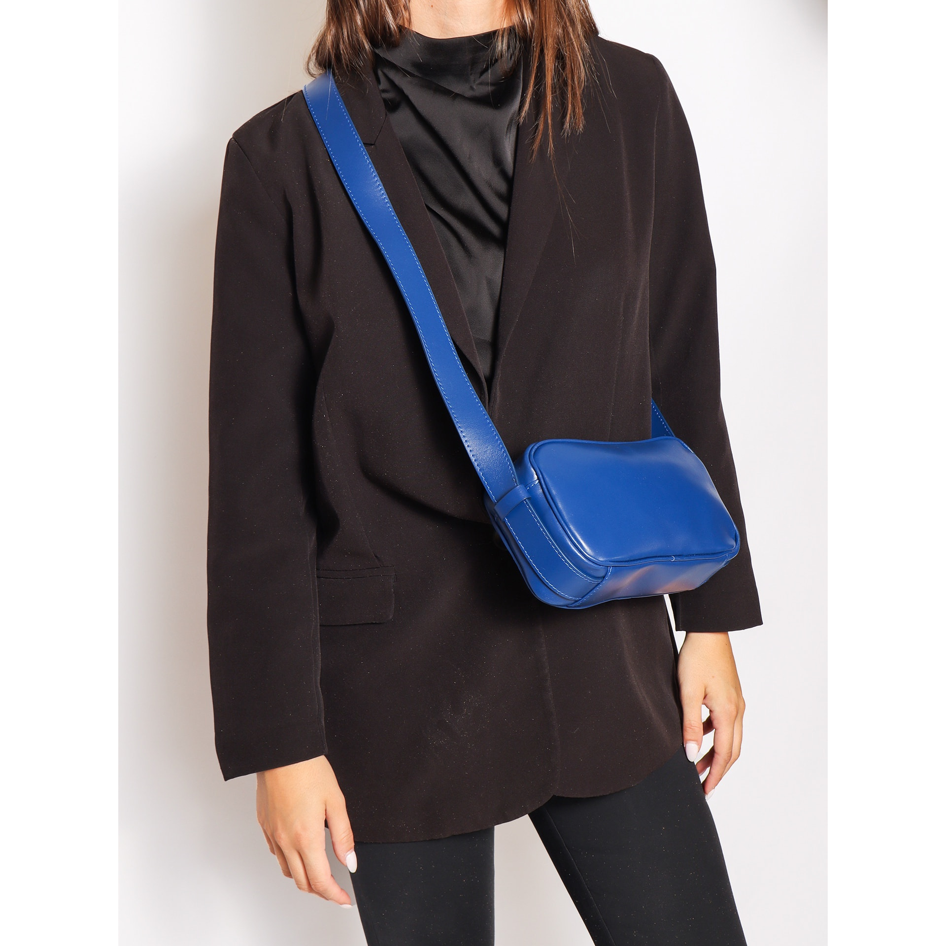 Gave Lux Borsa a tracolla