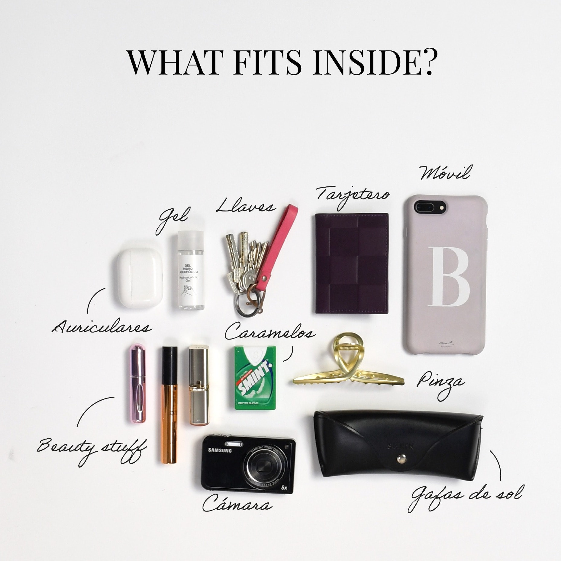 Bolso de hombro negro con solapa y cadena