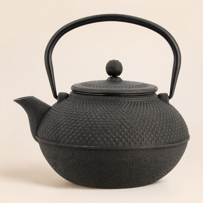 Théiere osaka 1.5l en fonte noire