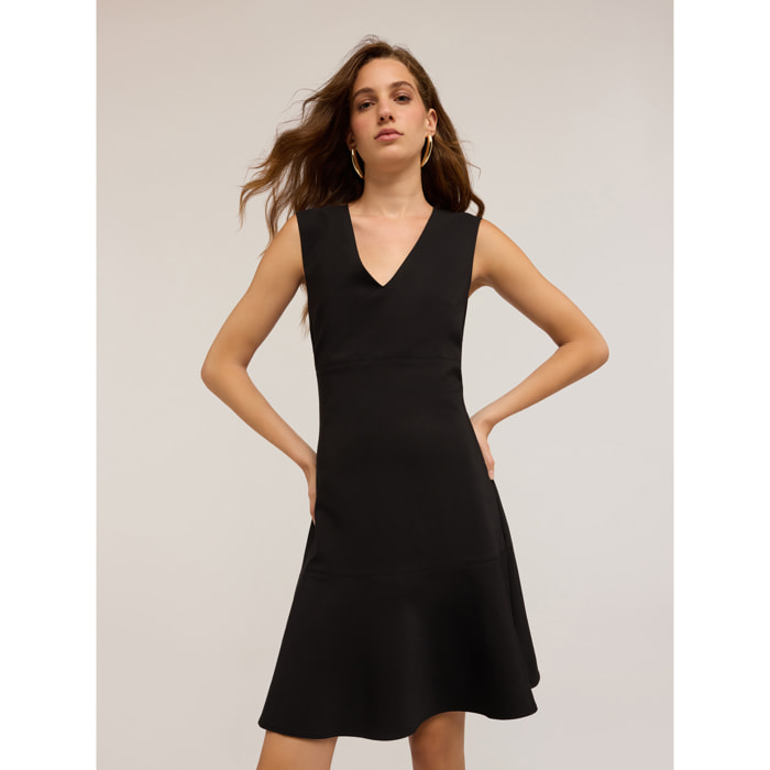 Motivi - Vestido flare con escote en V - Negro