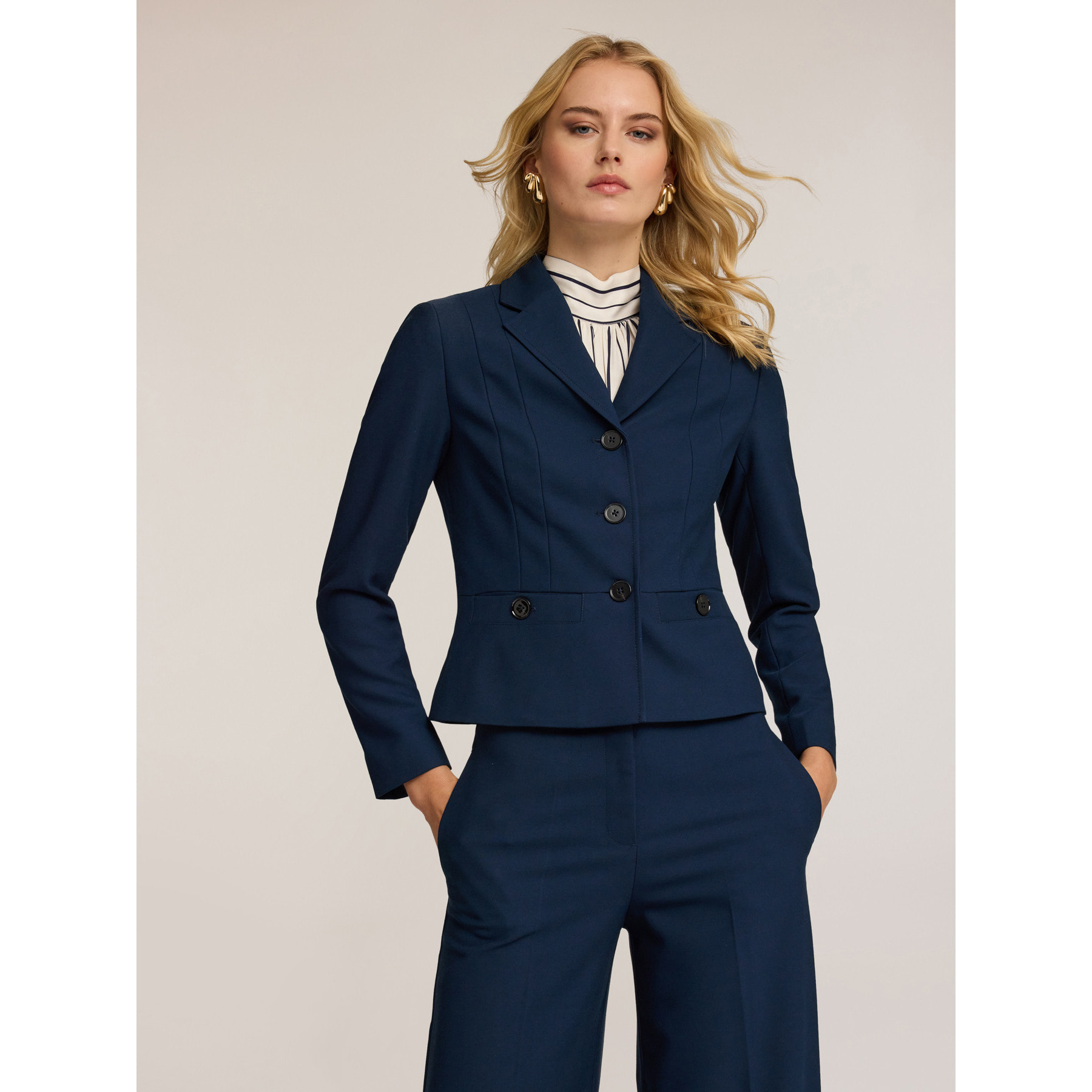 Motivi - Chaqueta blazer corta - Azul