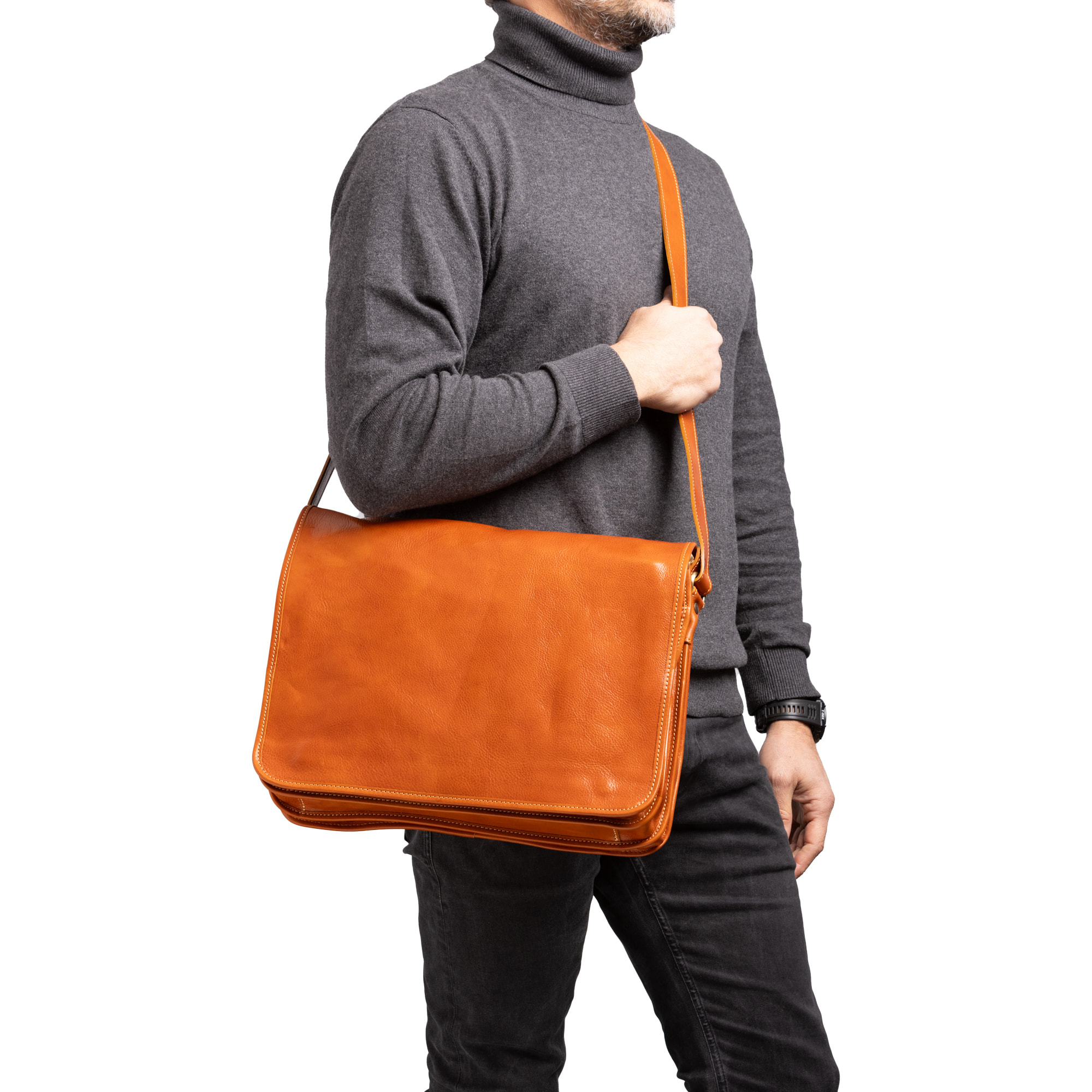 Borsa a tracolla  da uomo In Vera pelle Made in Italy 30x38x12 cm