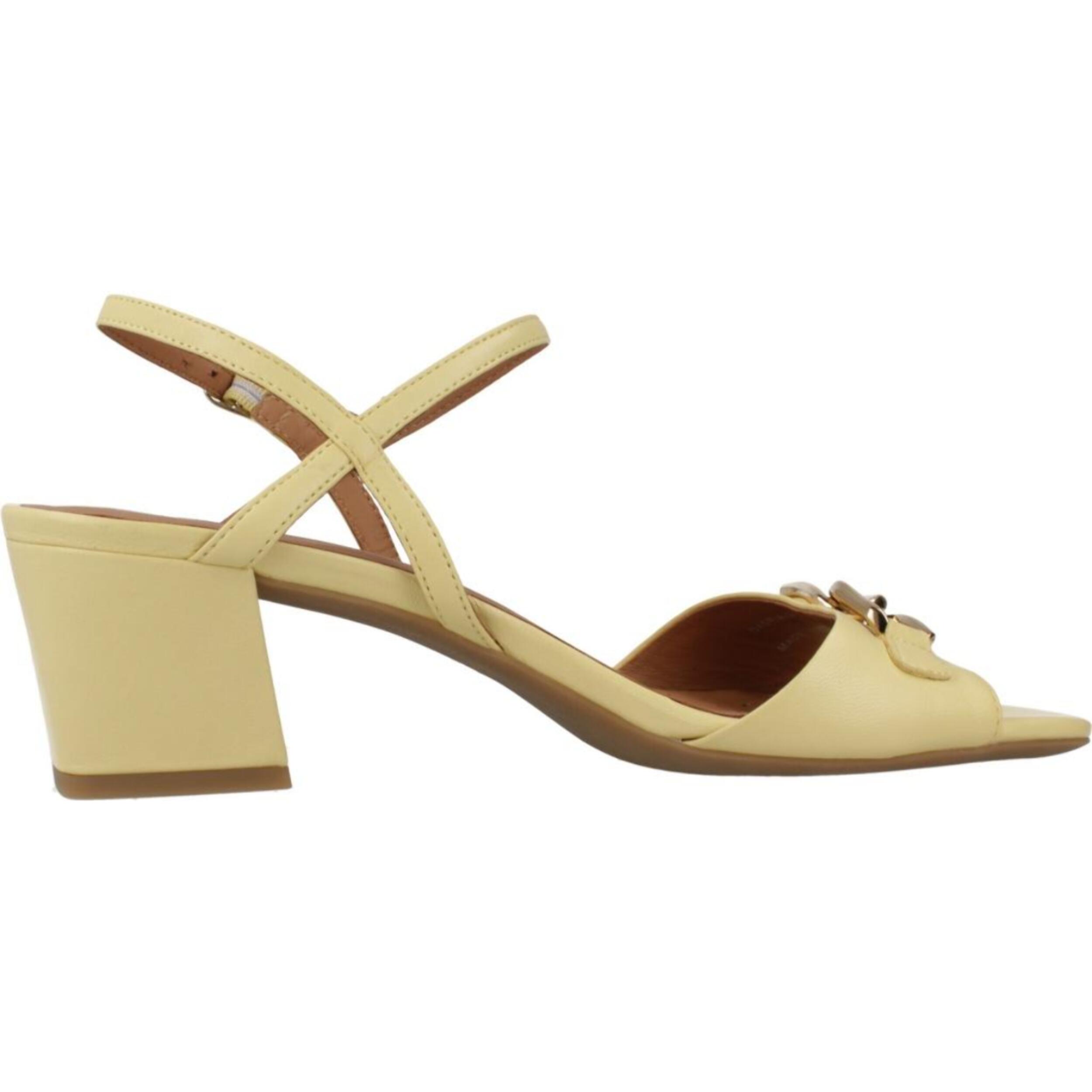 Sandalias Mujer de la marca GEOX  modelo D NEW ERAKLIA 50 AMARILLO