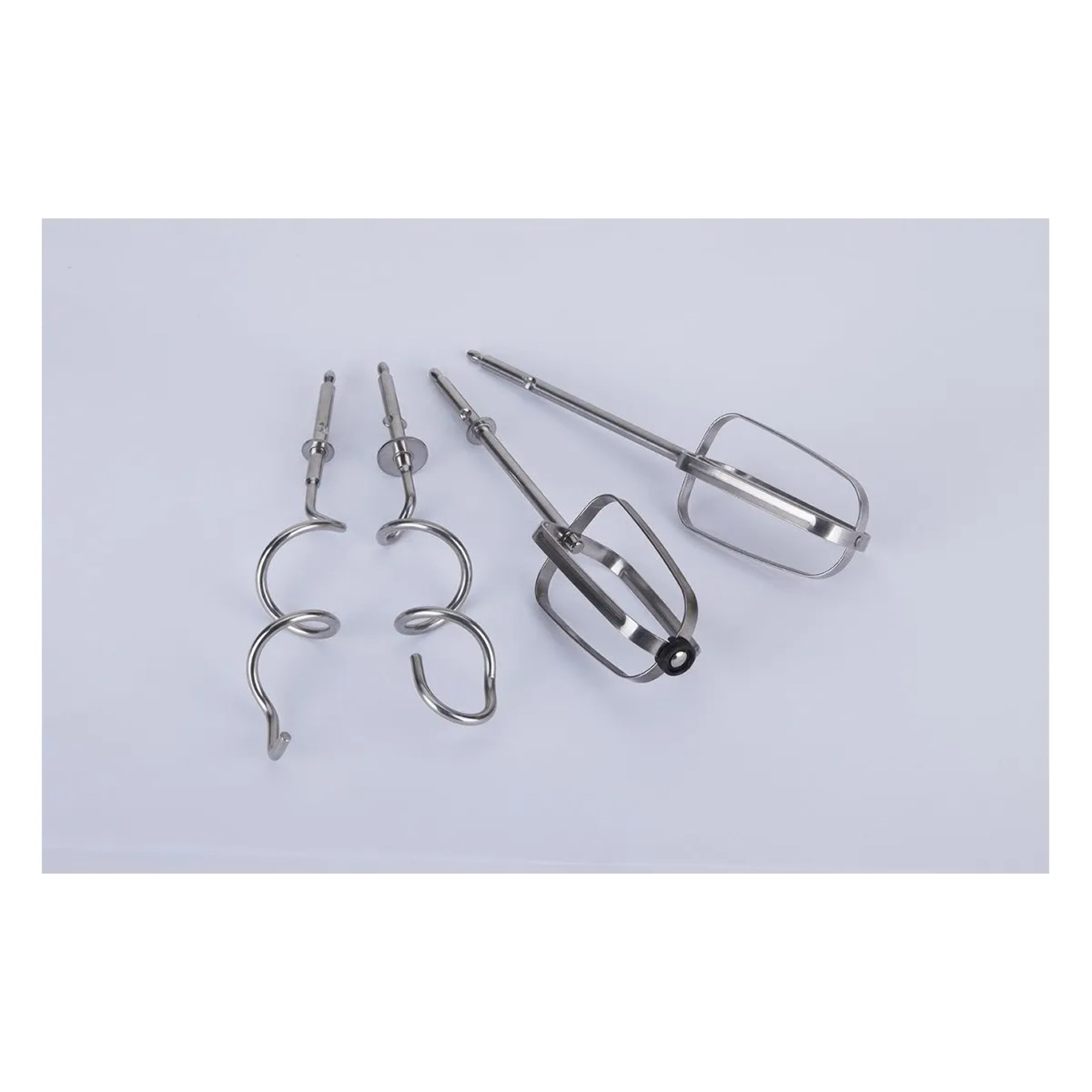 Batidora amasadora JATA MZ670 con 5 velocidades. 4 accesorios. Bol de 3,5 litros