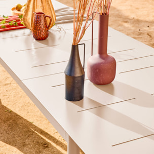 Table de jardin CHARLESTON extensible aluminium beige. 8 places. 210/300 x 100 x 75.5 cm