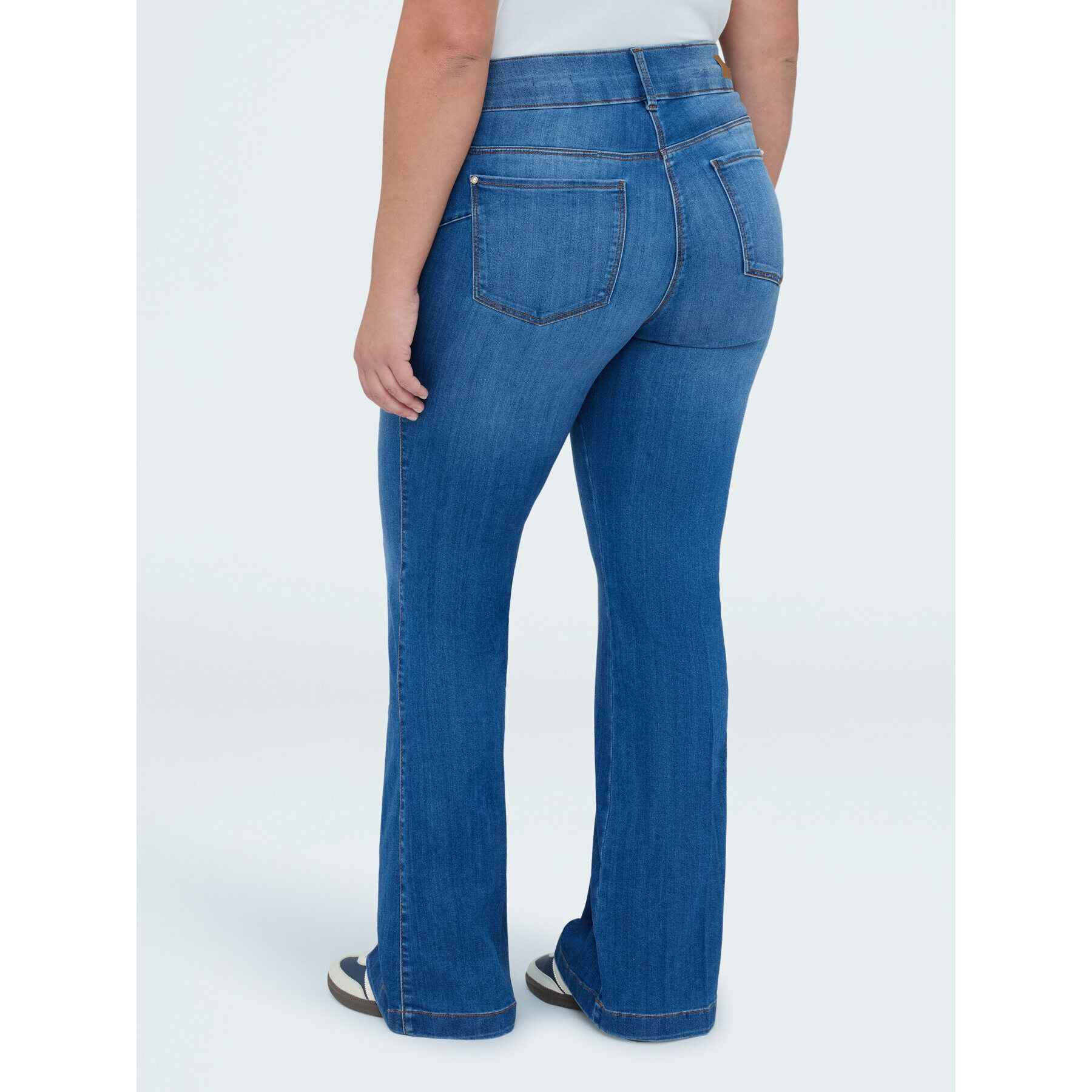 Fiorella Rubino - Jeans Flare lavado azul efecto stonewashed - Azul