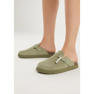 Sandalias Cerradas Vibe Clog Mujer Cierre Hebilla Color Caqui