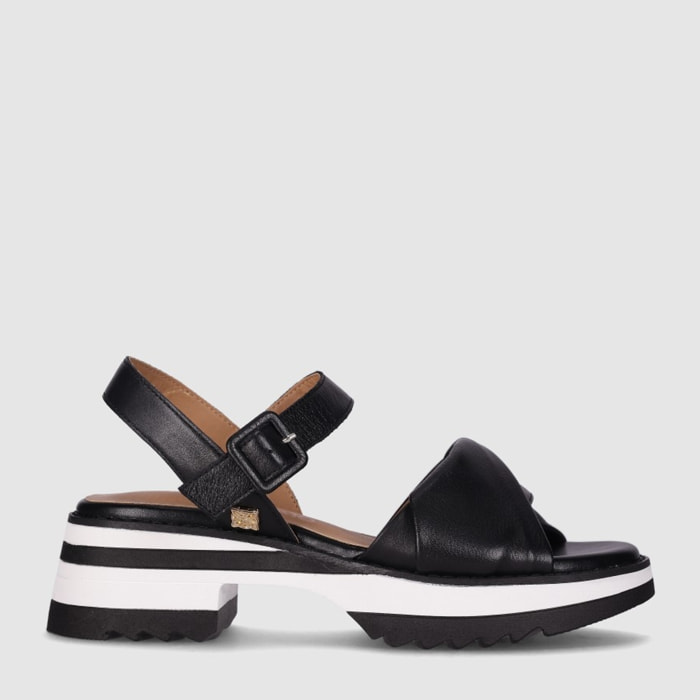 Sandalias de Piel - Negro - Tacón: 4 cm