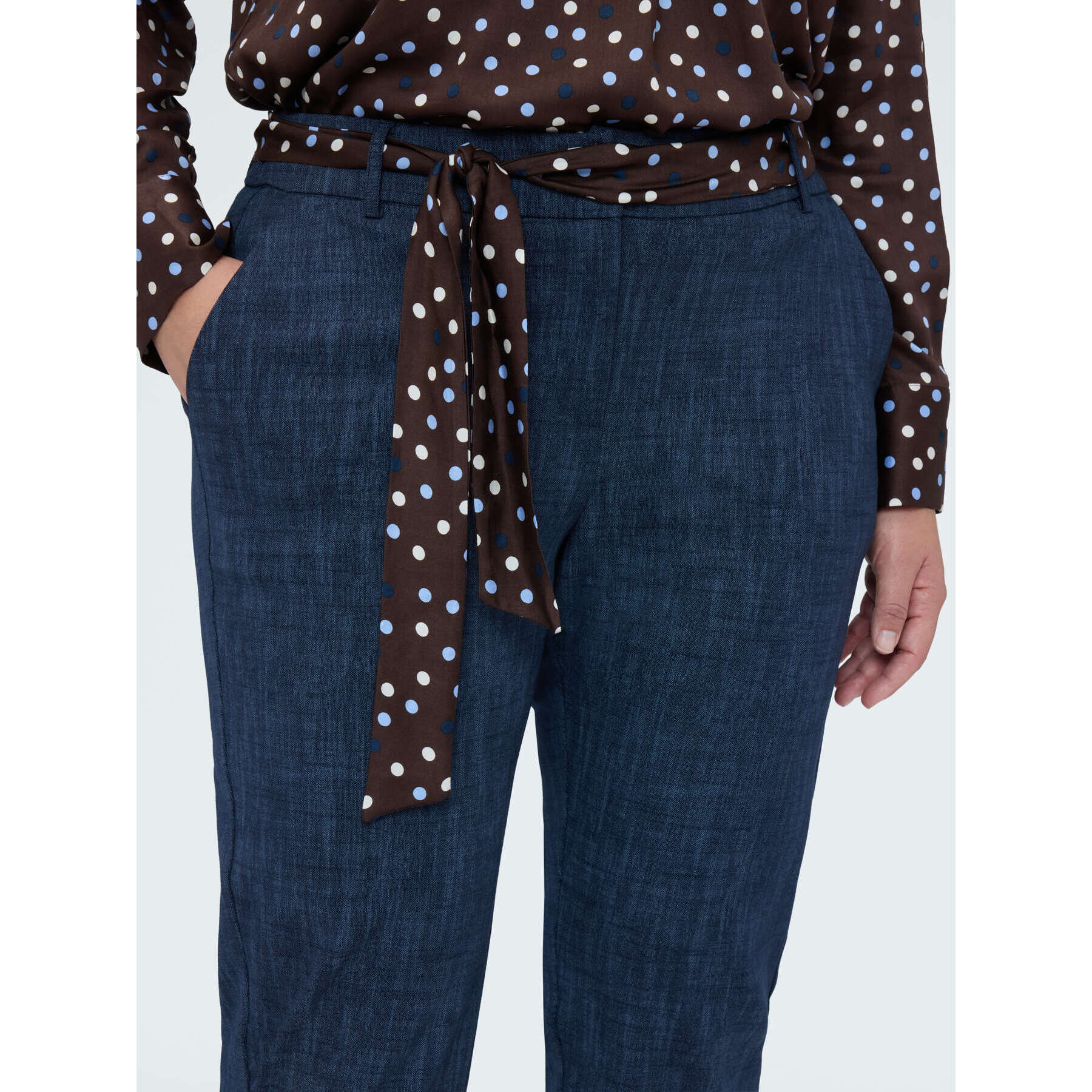 Fiorella Rubino - Pantalones Carrot Fit en Punto Milano - Azul