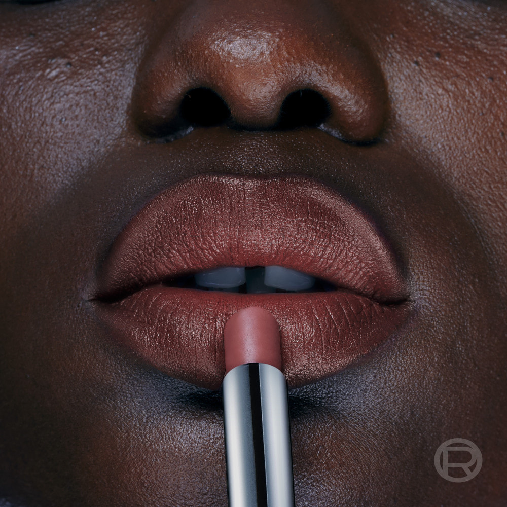 L'Oréal Paris x Mugler Rouge à Lèvres Power Matte Nude 02