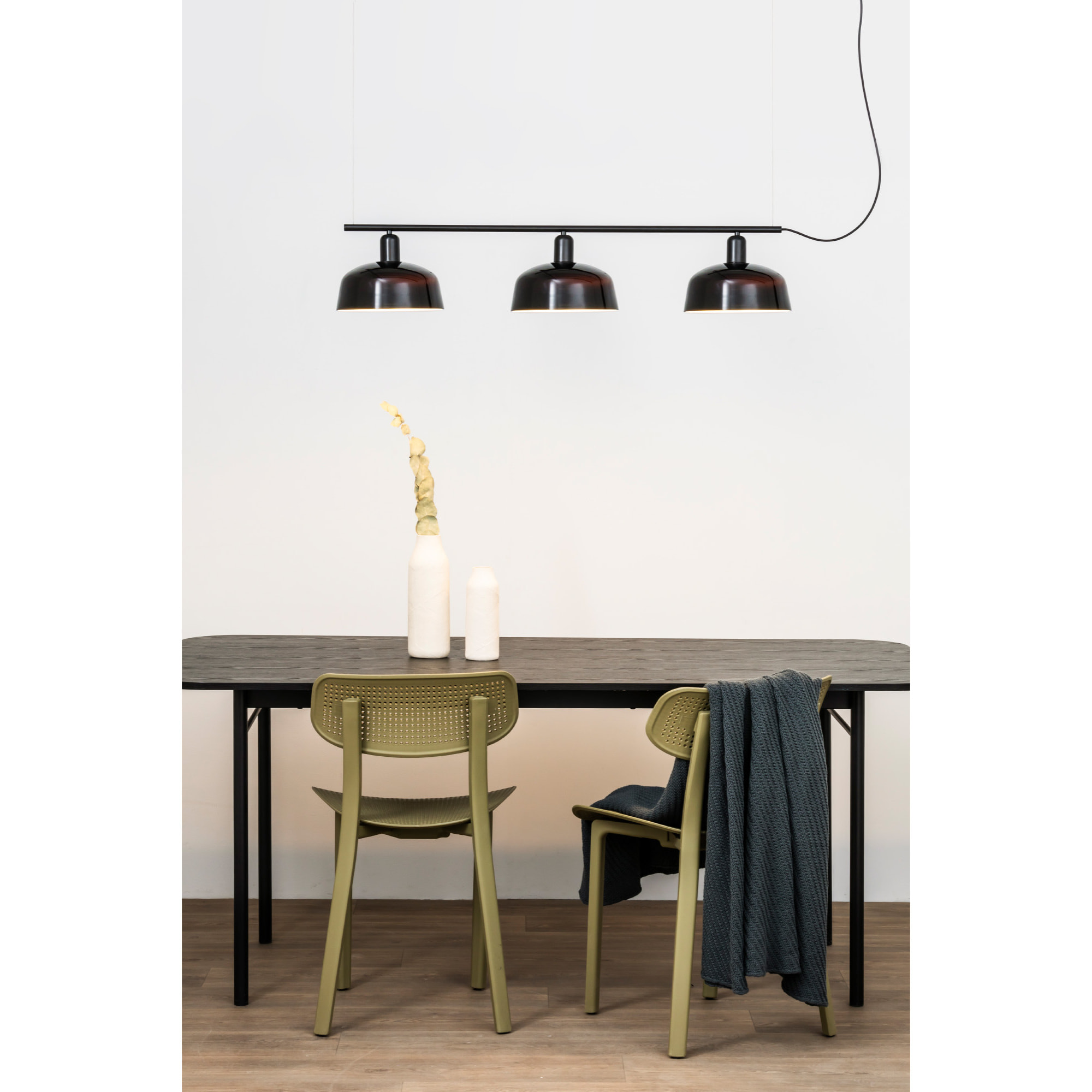 TATAWIN LINEAL S Lampe suspension linéaire noire