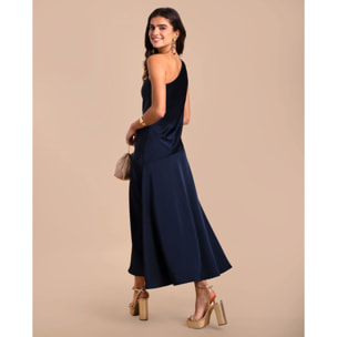 Vestido midi con escote asimétrico