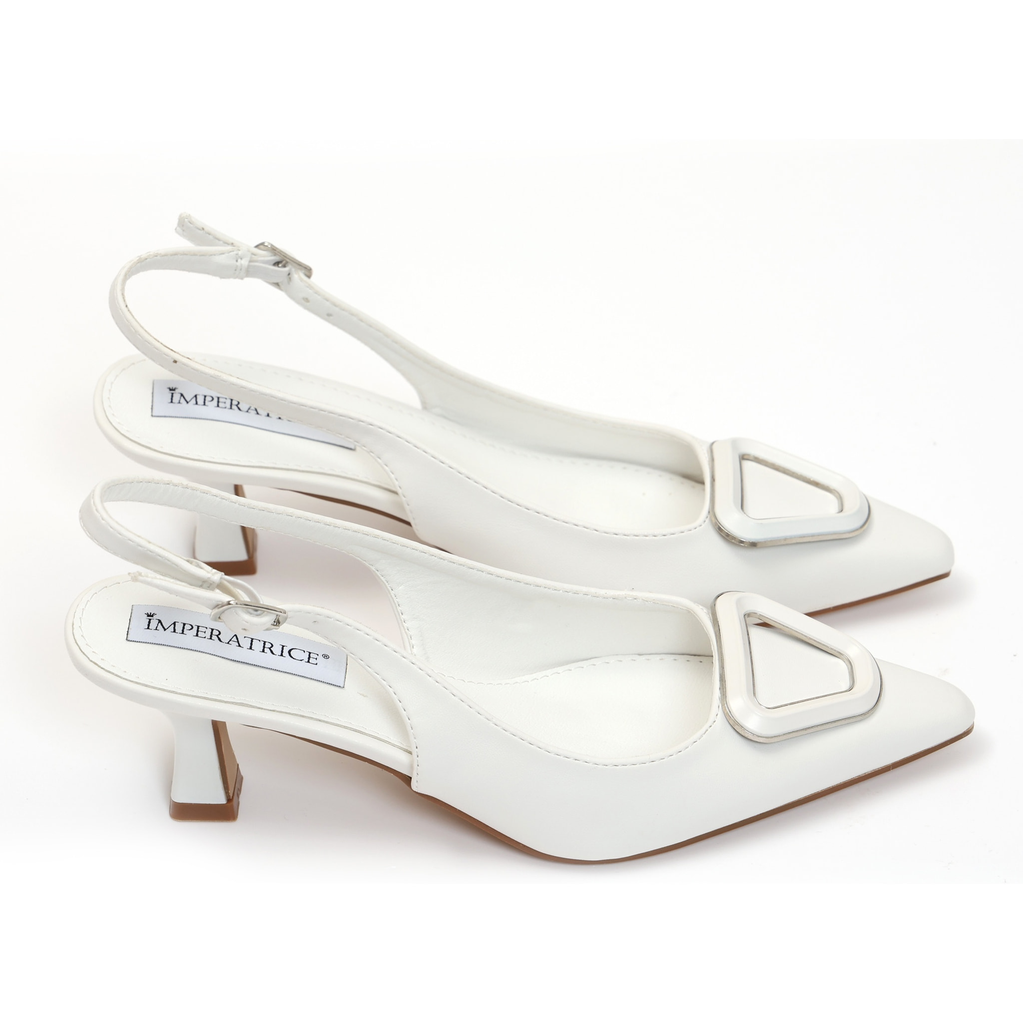 Dècolletè slingback con tacco basso a rocchetto e dettaglio sulla punta