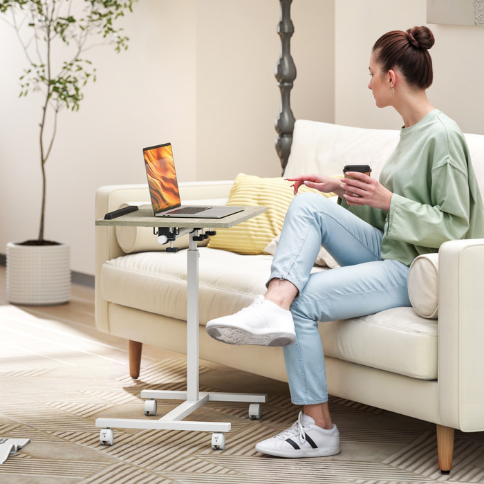 Mesa Auxiliar con Ruedas Mesa para Sofá con Altura Ajustable Superficie Inclinable y Marco de Metal para Dormitorio Salón Oficina 57x40x67,5-101 cm Roble y Blanco